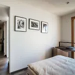 ヴィラ The Rock - By Myhomeincomo Carate Urio