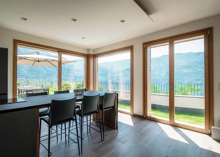 The Rock - By Myhomeincomo ヴィラ *