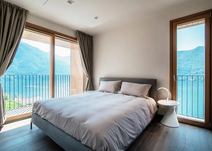 ヴィラ The Rock - By Myhomeincomo Carate Urio