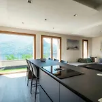 Βίλα The Rock - By Myhomeincomo Carate Urio