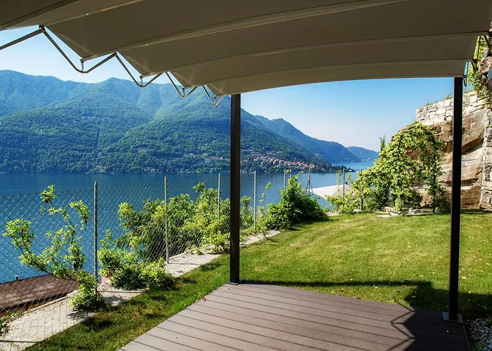 The Rock - By Myhomeincomo Villa *
