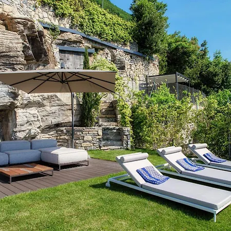 The Rock - By Myhomeincomo *