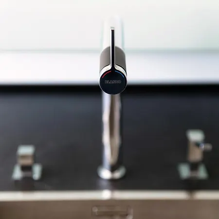 The Rock - By Myhomeincomo فيلة *