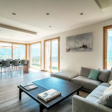 The Rock - By Myhomeincomo فيلة Carate Urio