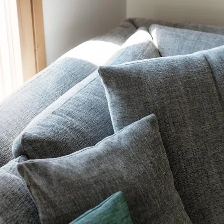 The Rock - By Myhomeincomo Carate Urio